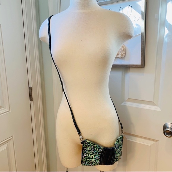 Vera Bradley Frill Blue Rhapsody Bow Swak Crossbody Detachable Strap Clutch Bag - Picture 5 of 5